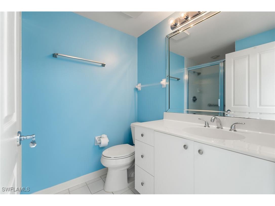 7515 Pelican Bay Boulevard #5A Naples FL 34108 225073026 image27