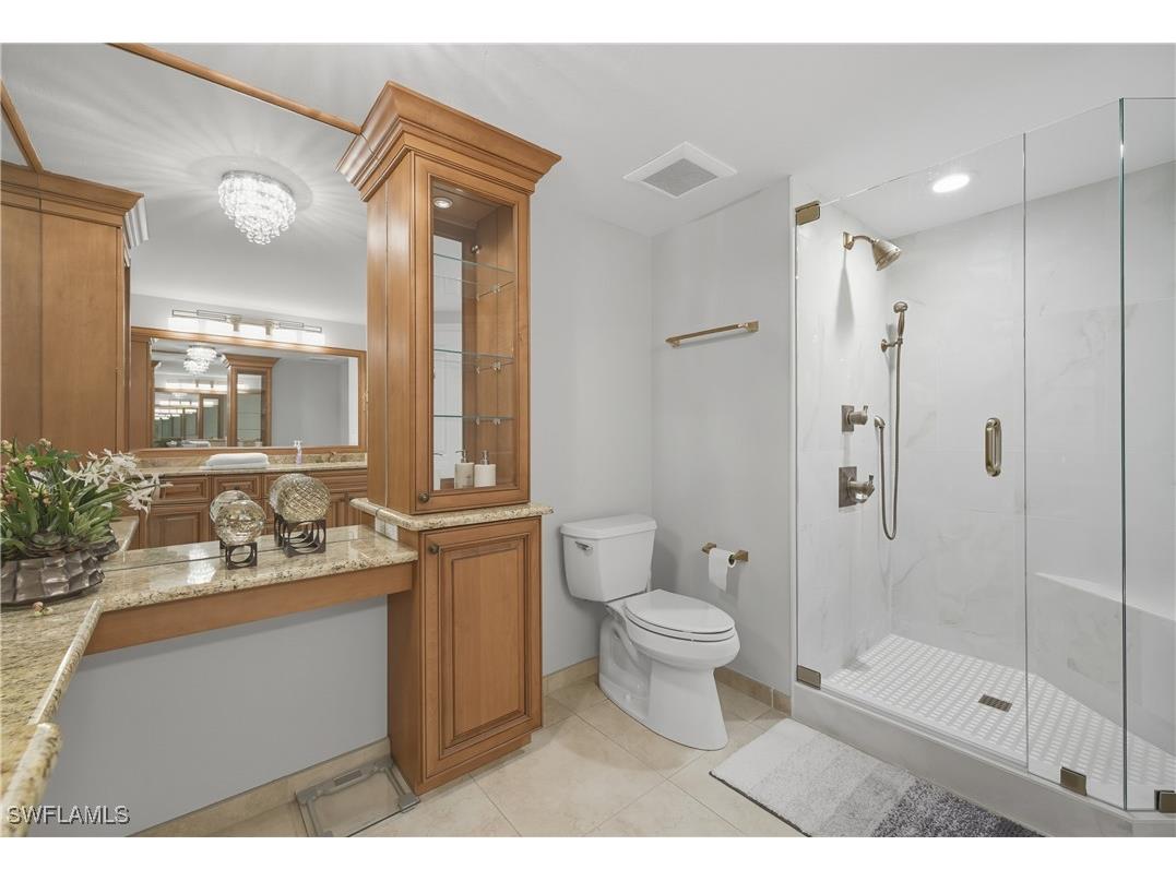 7515 Pelican Bay Boulevard #5B Naples FL 34108 225069983 image29