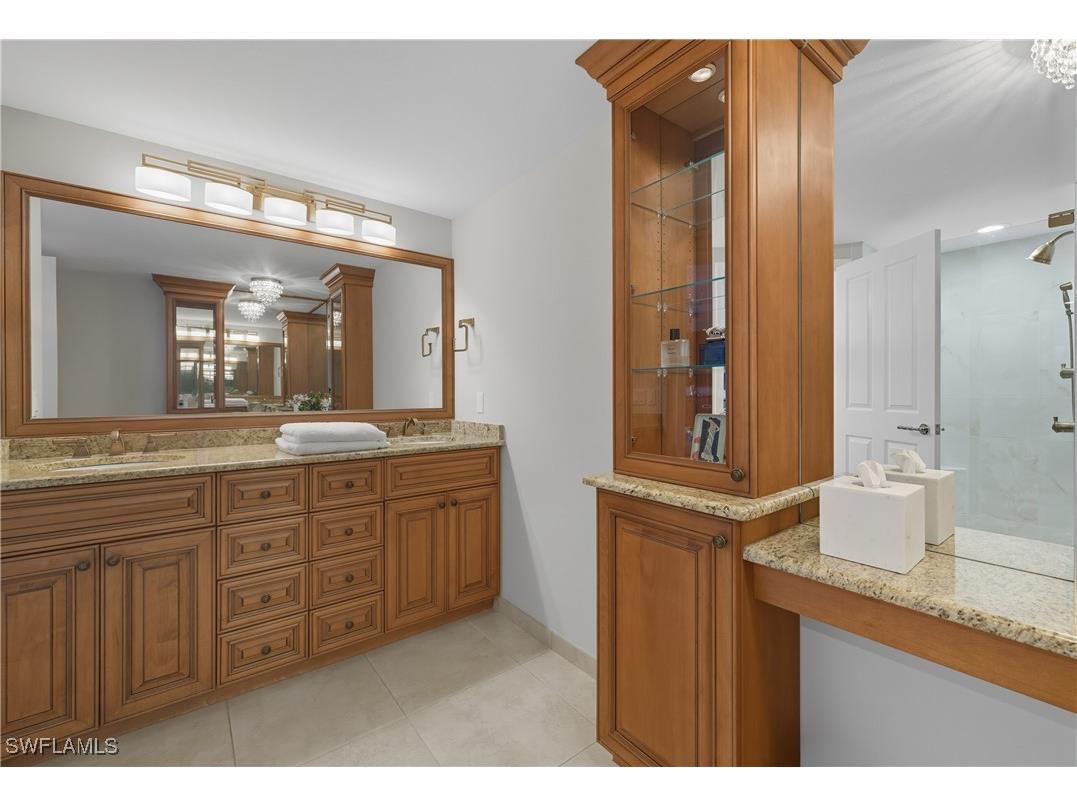 7515 Pelican Bay Boulevard #5B Naples FL 34108 225069983 image30