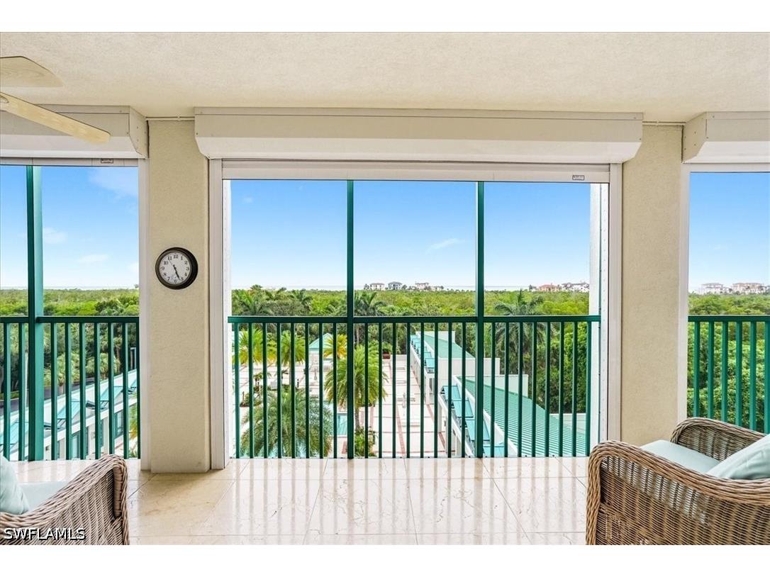 7515 Pelican Bay Boulevard #5C Naples FL 34108 226024932 image9