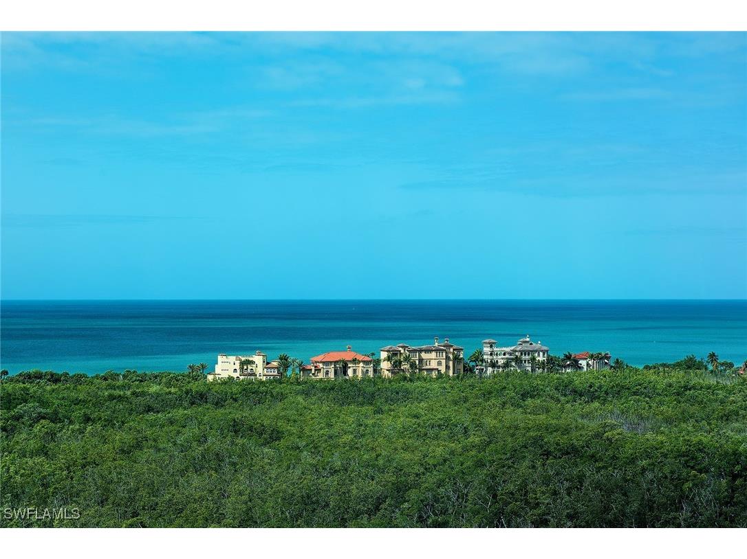 7515 Pelican Bay Boulevard #7B Naples FL 34108 225040859 image1