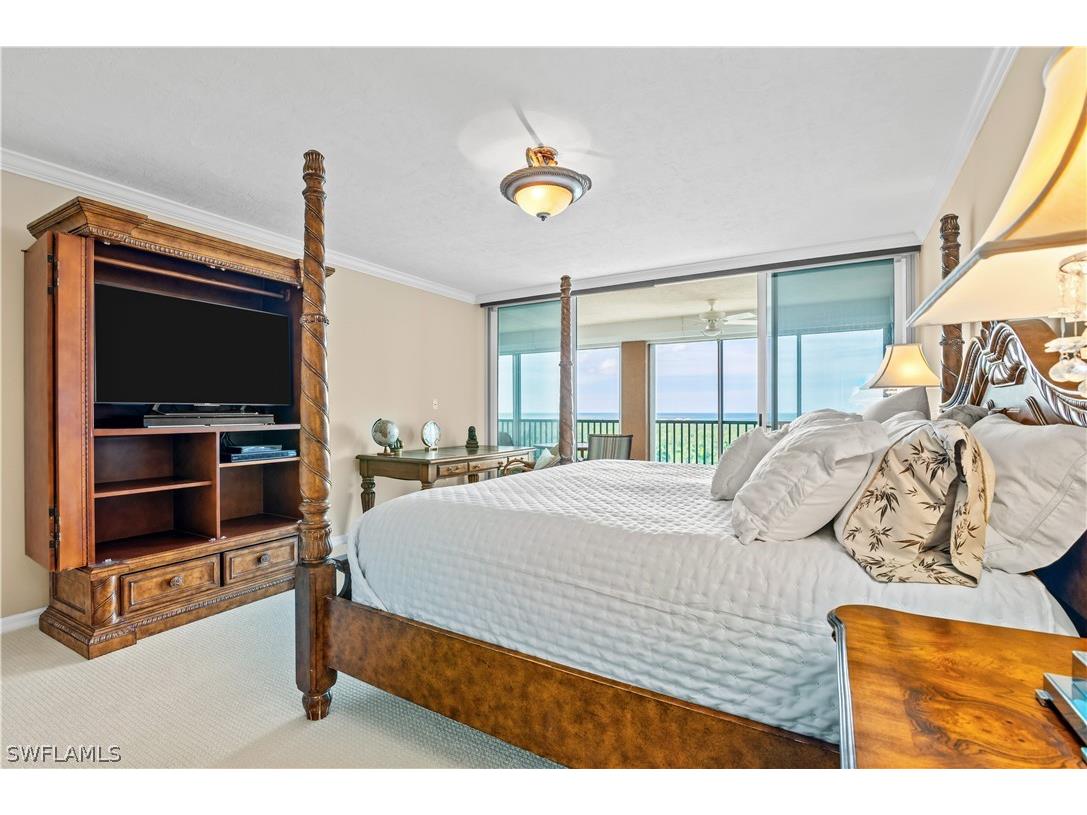 7515 Pelican Bay Boulevard #7B Naples FL 34108 226012622 image25