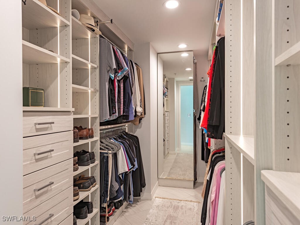 7515 Pelican Bay Boulevard #9C Naples FL 34108 225080084 image17