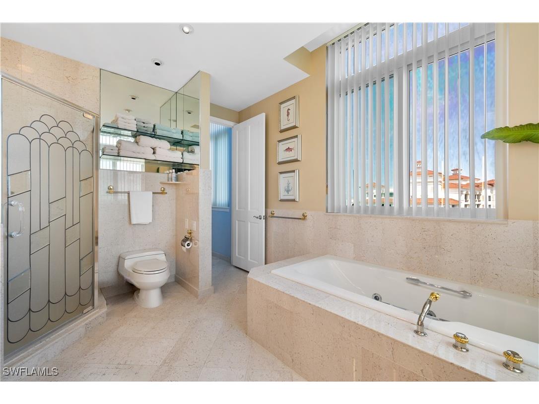 7515 Pelican Bay Boulevard #PH-D Naples FL 34108 225014196 image27