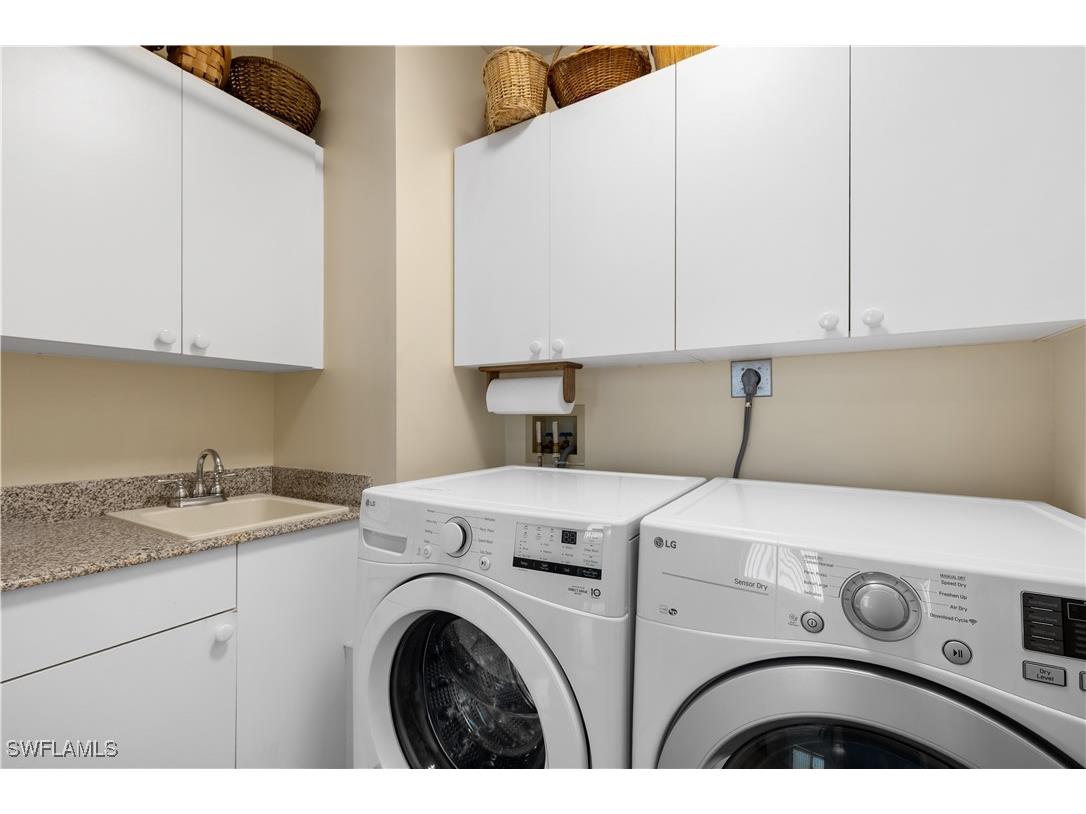 7515 Pelican Bay Boulevard #PH-D Naples FL 34108 225014196 image33