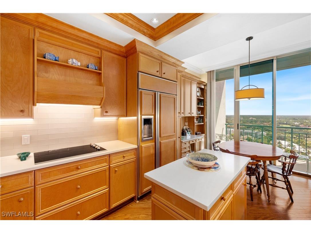 7515 Pelican Bay Boulevard #PH-D Naples FL 34108 225014196 image7