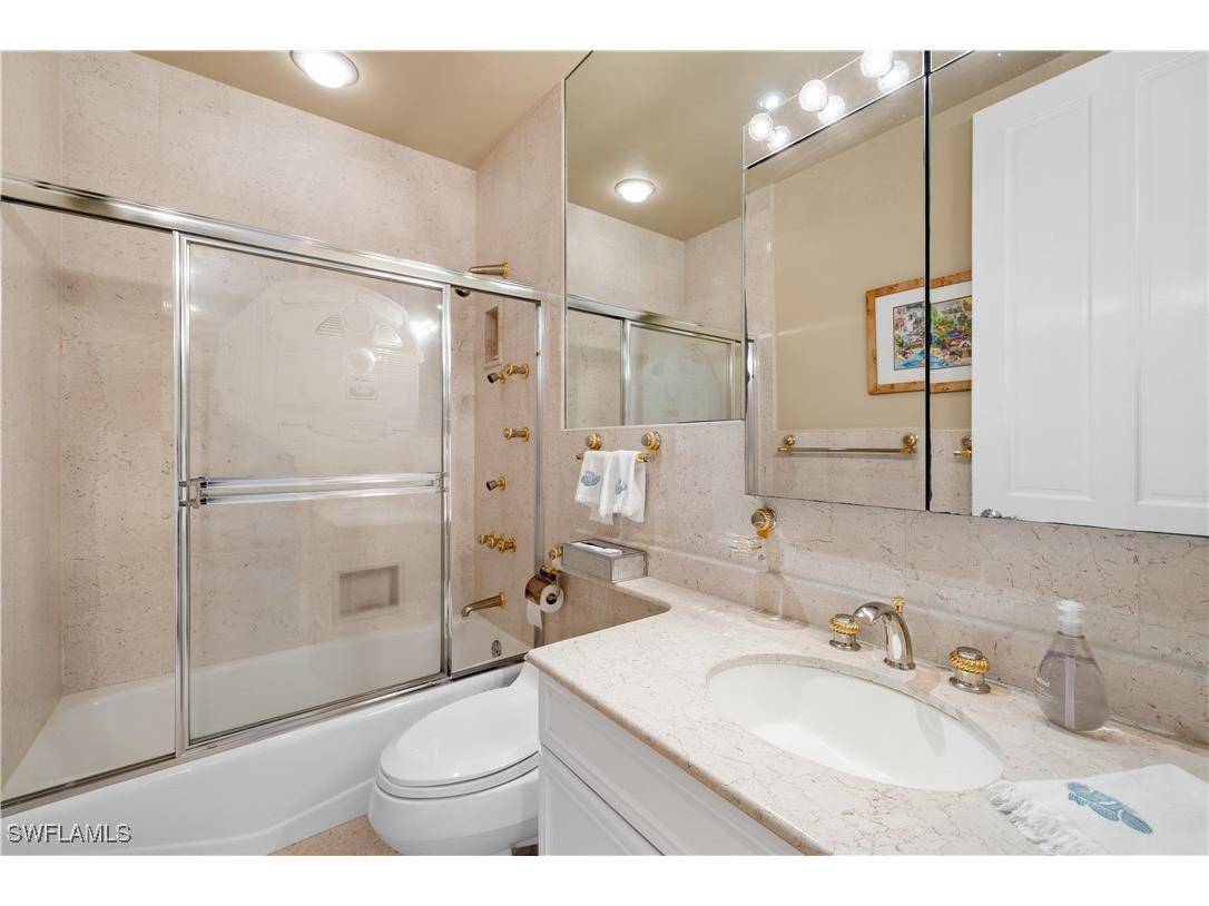 7515 Pelican Bay Boulevard #PH D Naples FL 34108 226000764 image34