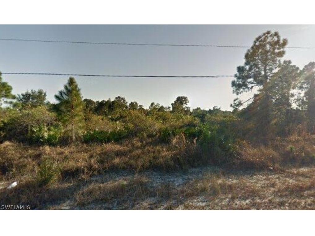 752 Chemstrand Street E Lehigh Acres FL 33974 221071417 image1