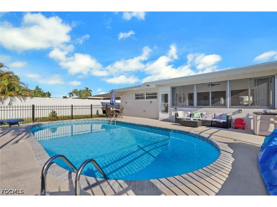 752 Coral Drive Cape Coral FL 33904 2026014941 image27