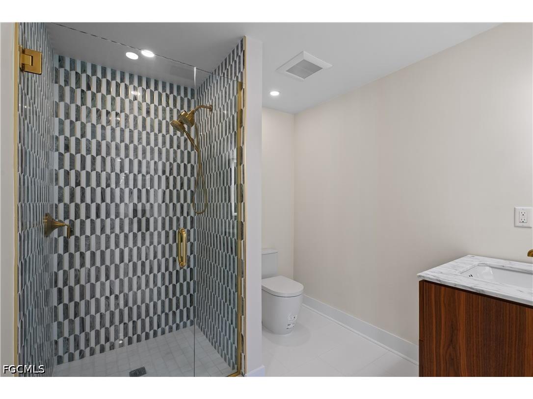 752 Overiver Drive North Fort Myers FL 33903 2026018620 image22