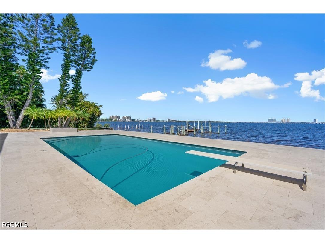 752 Overiver Drive North Fort Myers FL 33903 2026018620 image26