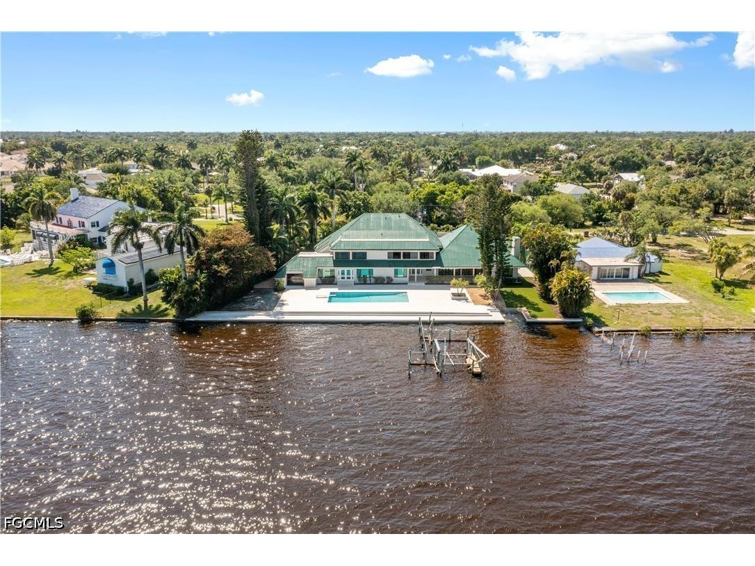 752 Overiver Drive North Fort Myers FL 33903 2026018620 image28