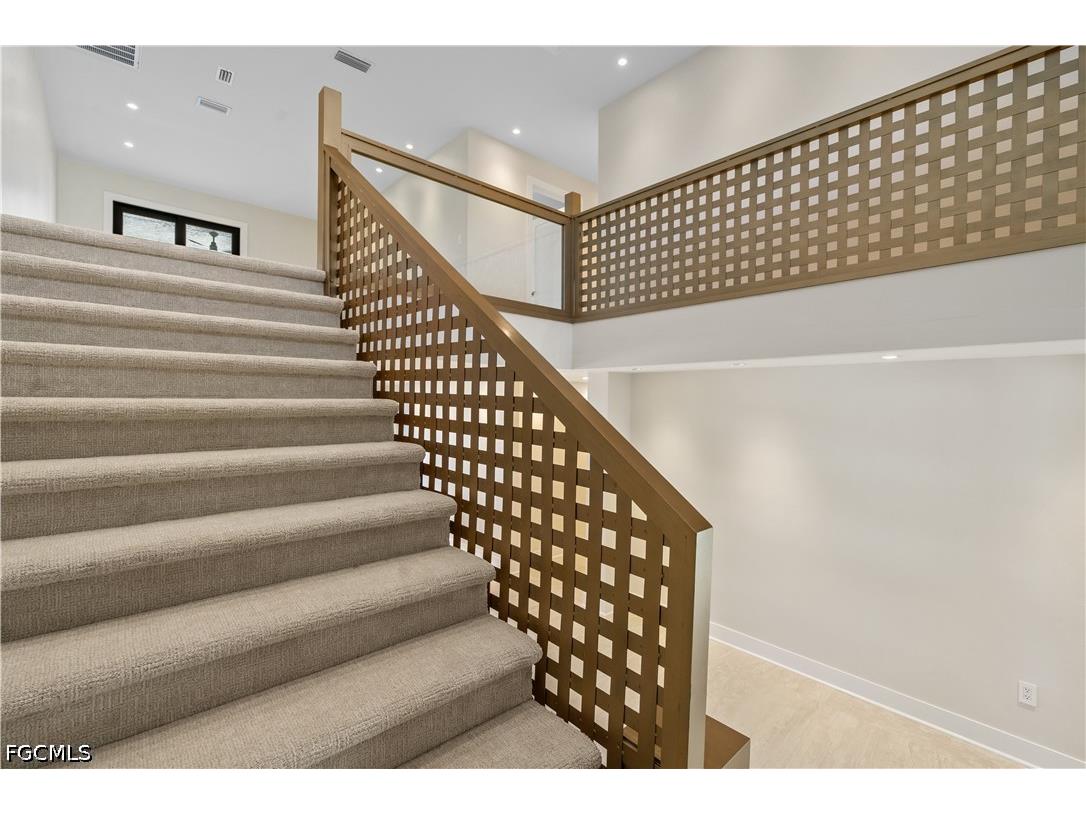 752 Overiver Drive North Fort Myers FL 33903 2026018620 image29