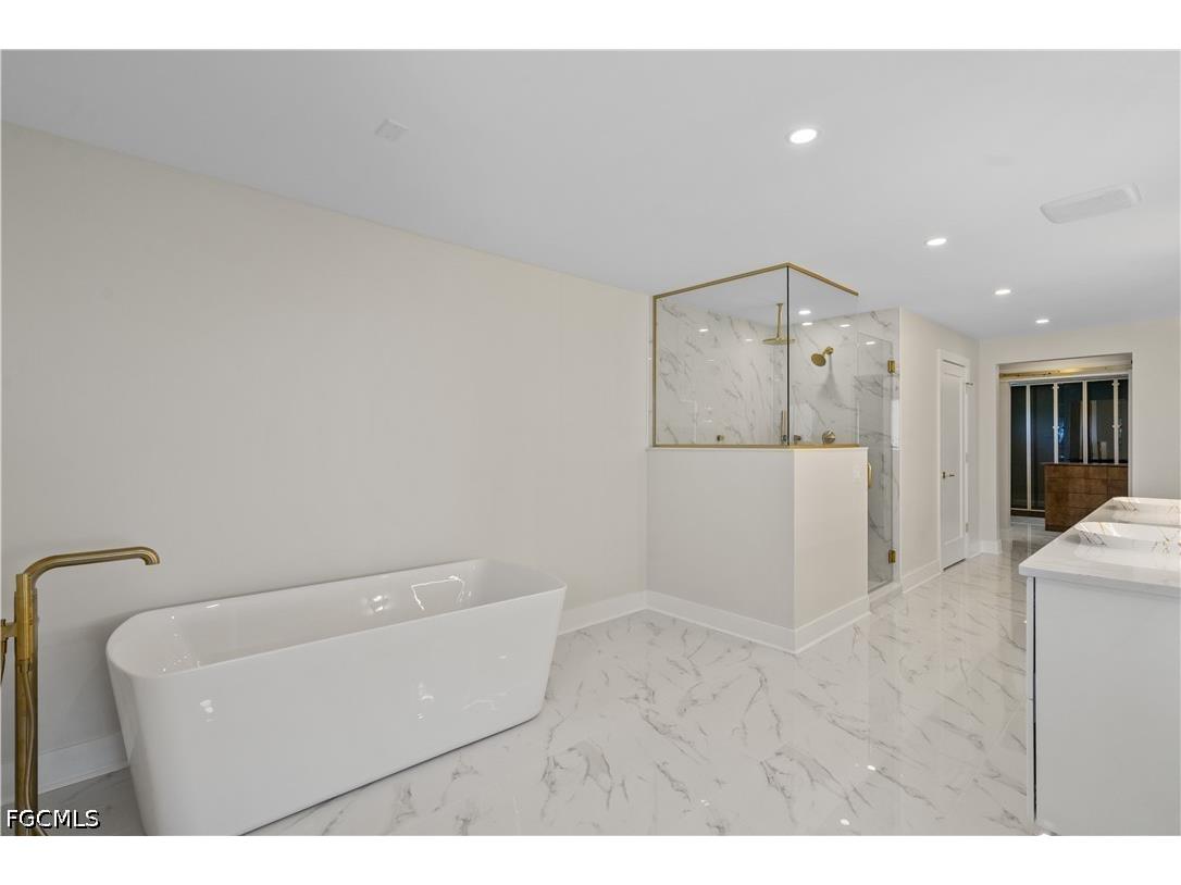 752 Overiver Drive North Fort Myers FL 33903 2026018620 image36