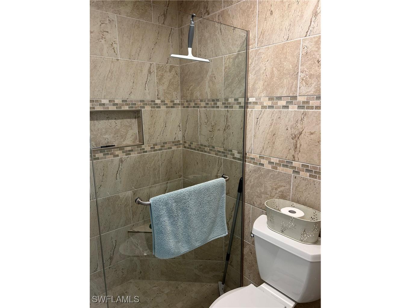 752 Wiggins Lake Drive #102 Naples FL 34110 225070733 image30