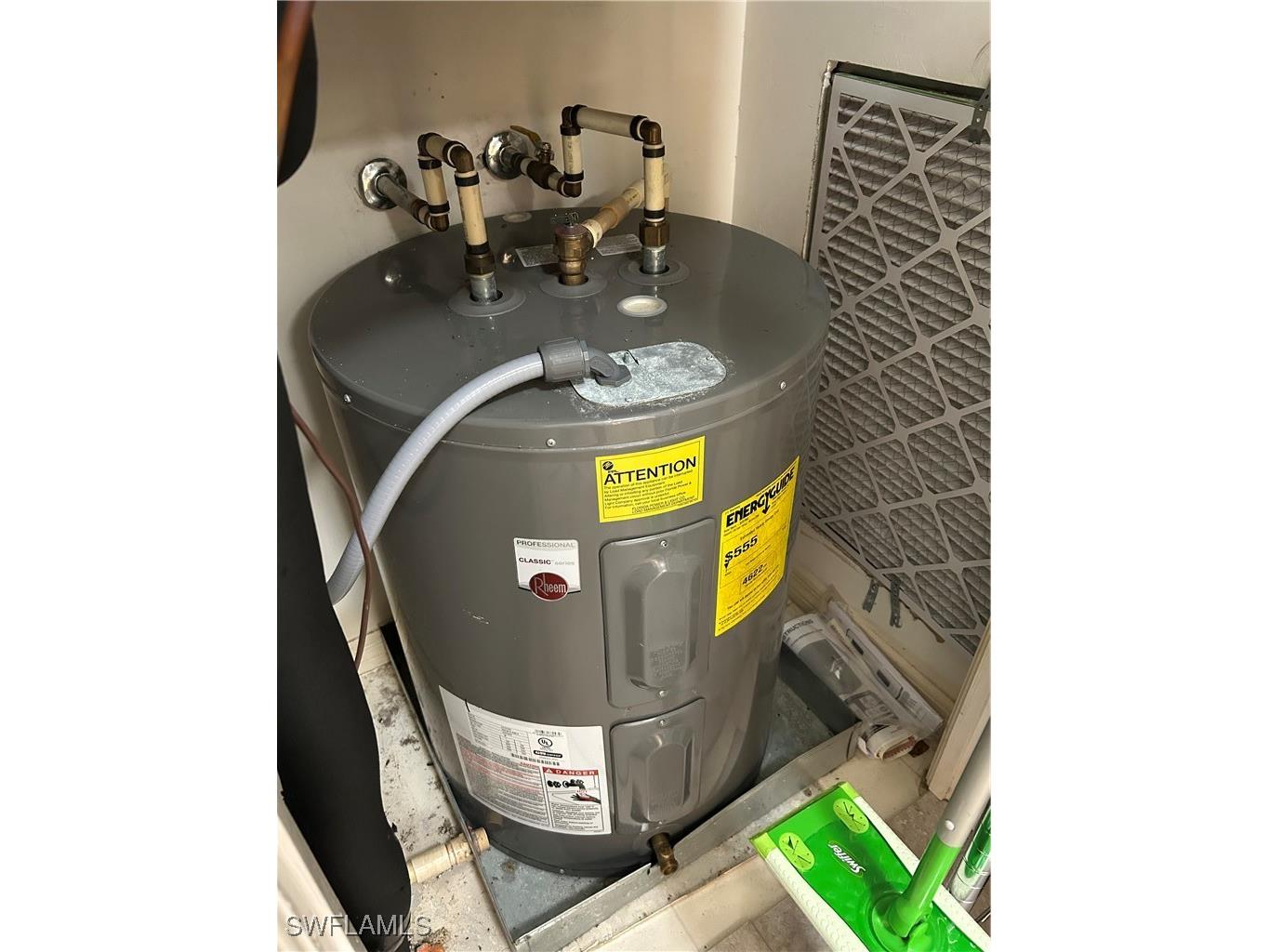 752 Wiggins Lake Drive #102 Naples FL 34110 225070733 image40