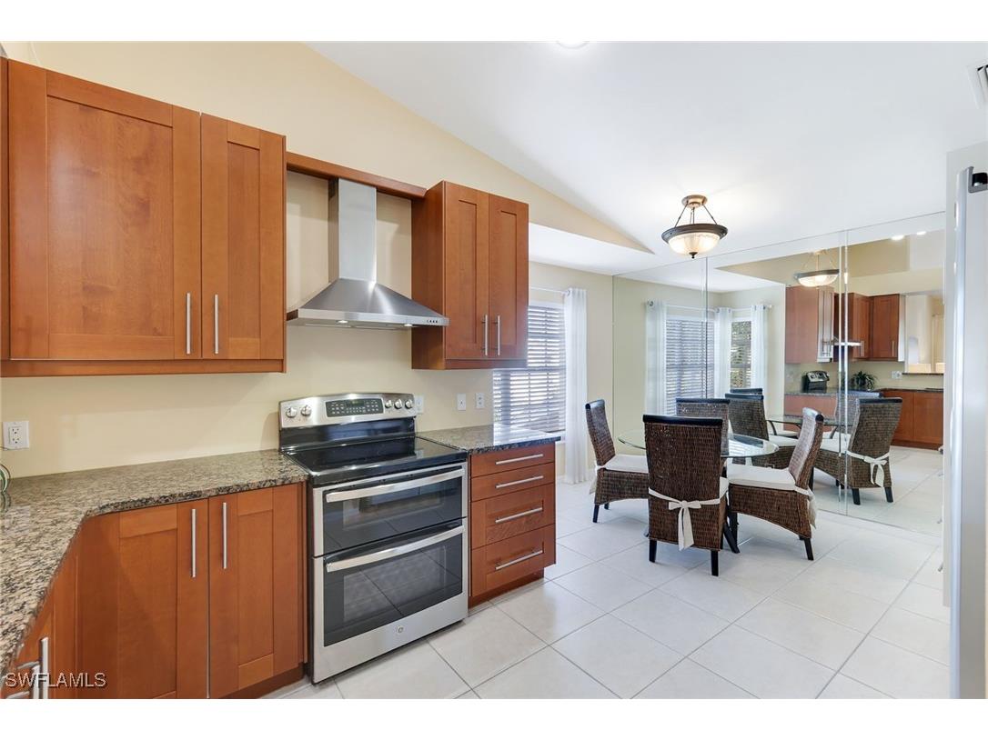 752 Wiggins Lake Drive #202 Naples FL 34110 225083612 image7