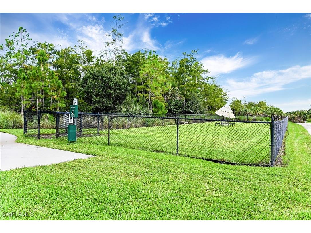 7520 Blackberry Drive Naples FL 34114 225038123 image42