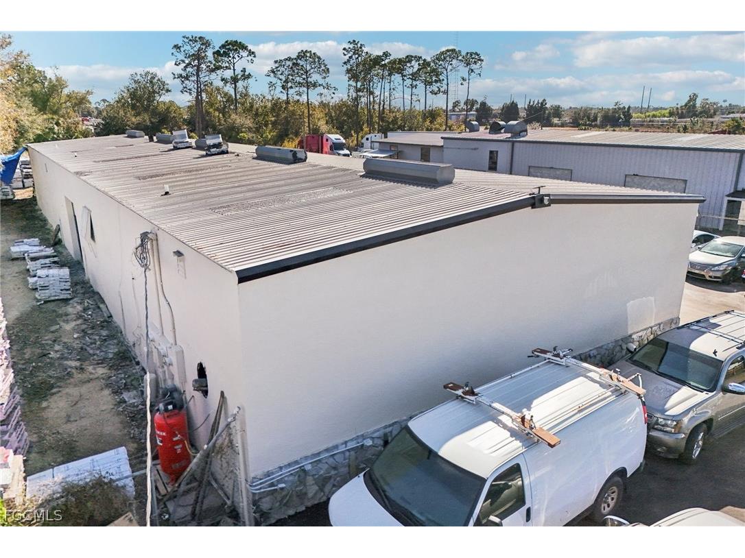 7521 Aluminum Road North Fort Myers FL 33903 2026009090 image15