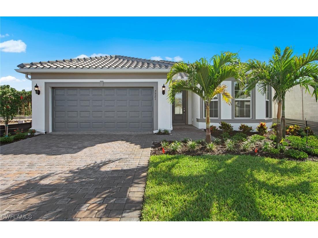 7521 Paradise Tree Drive North Fort Myers FL 33917 223015102 image1