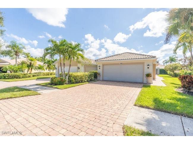7528 Firenze Lane Naples FL 34114 225073727 image3