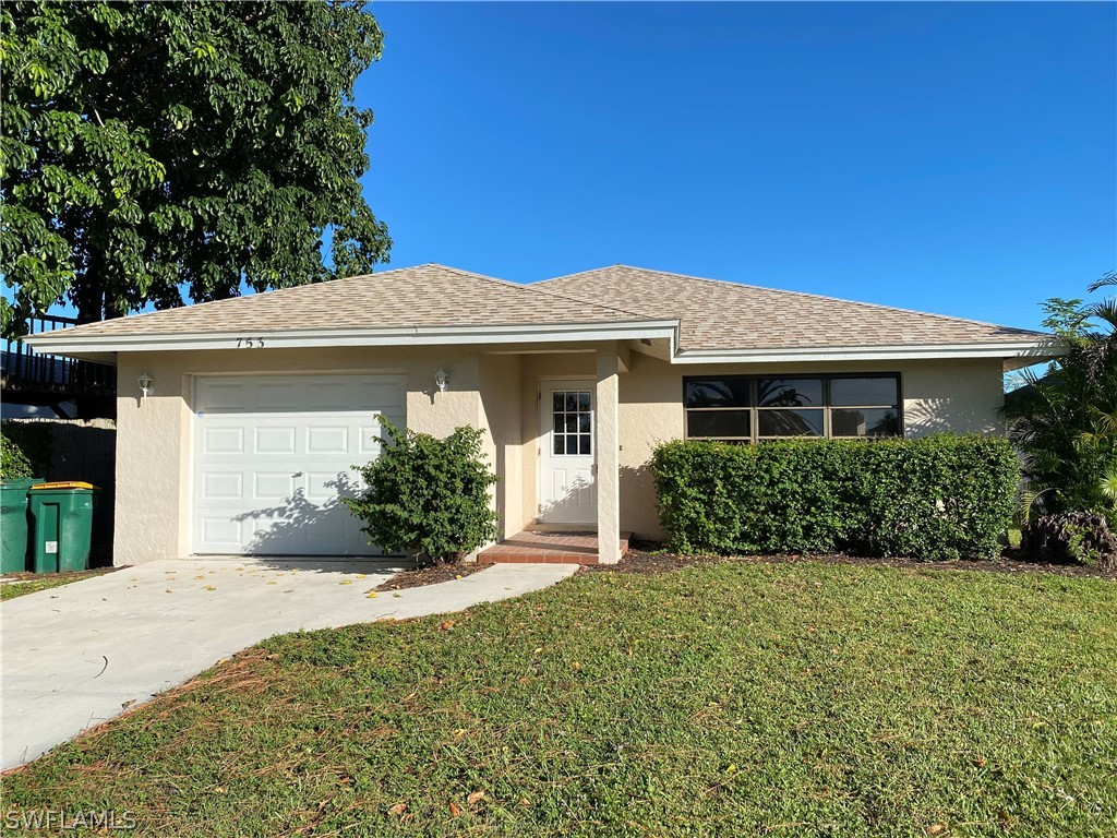 753 105th Avenue N Naples FL 34108 224026252 image1