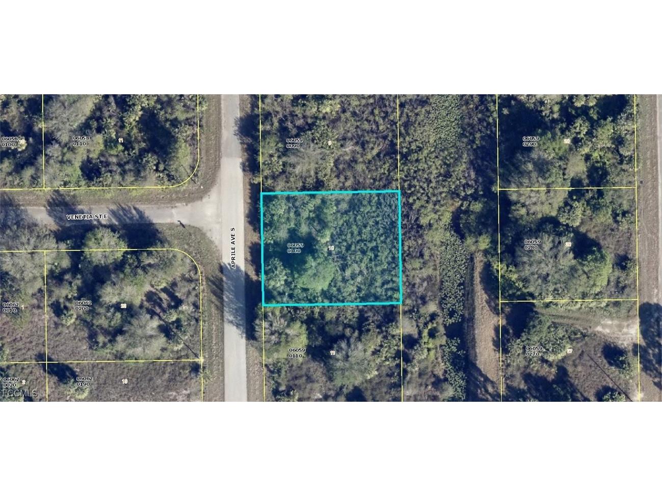 753 Aprile Avenue S Lehigh Acres FL 33974 2025007289 image1