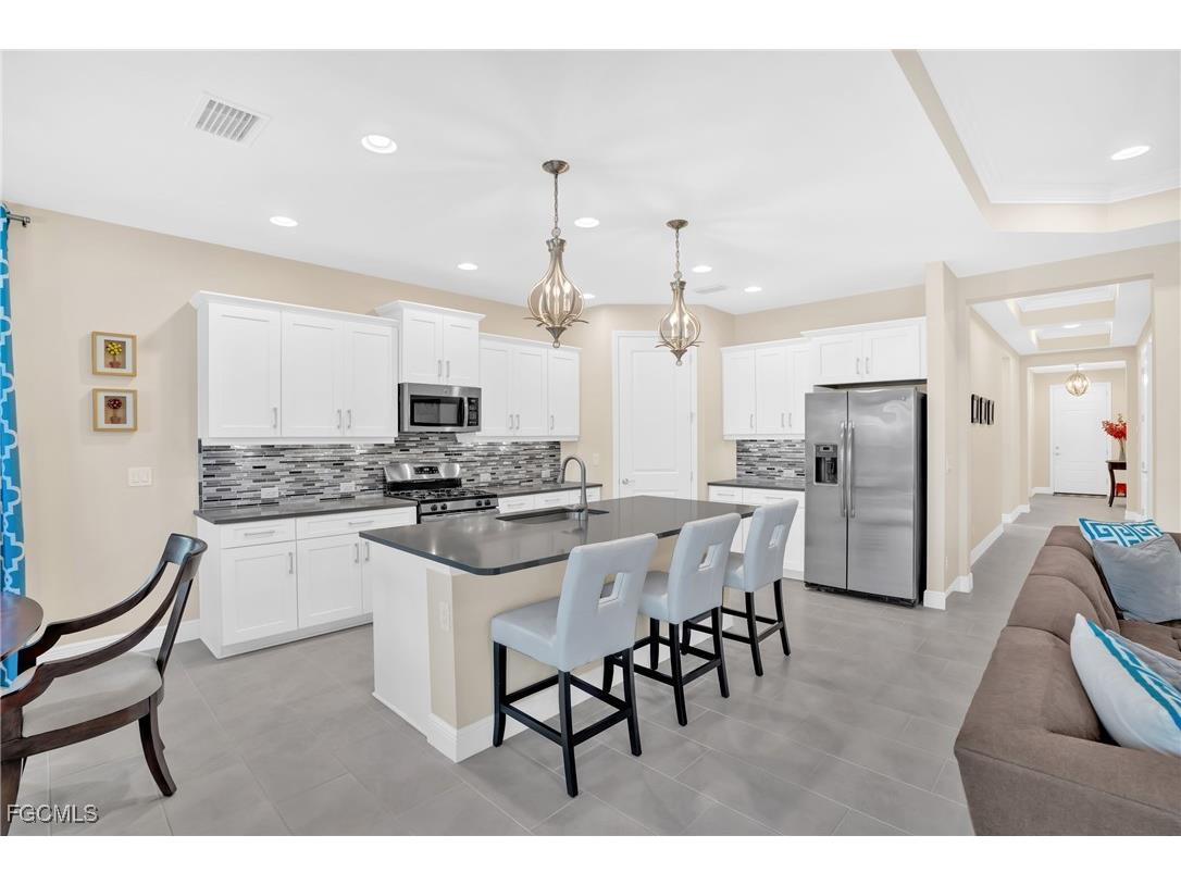 7530 Cypress Walk Drive Fort Myers FL 33966 2026004888 image14