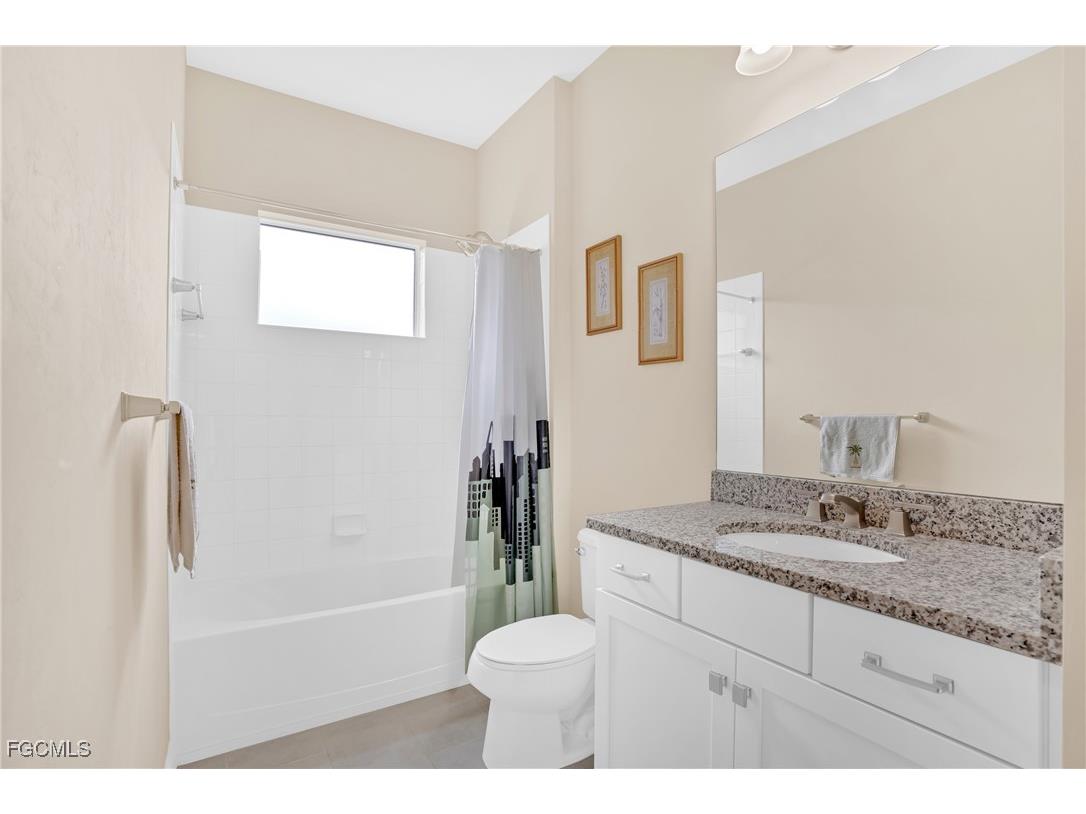 7530 Cypress Walk Drive Fort Myers FL 33966 2026004888 image26