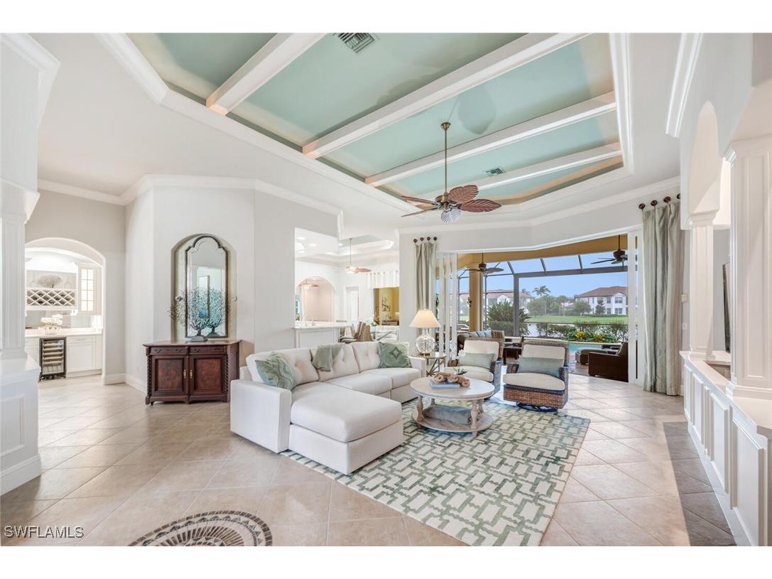 7535 Hogan Court Naples FL 34113 224087177 image1