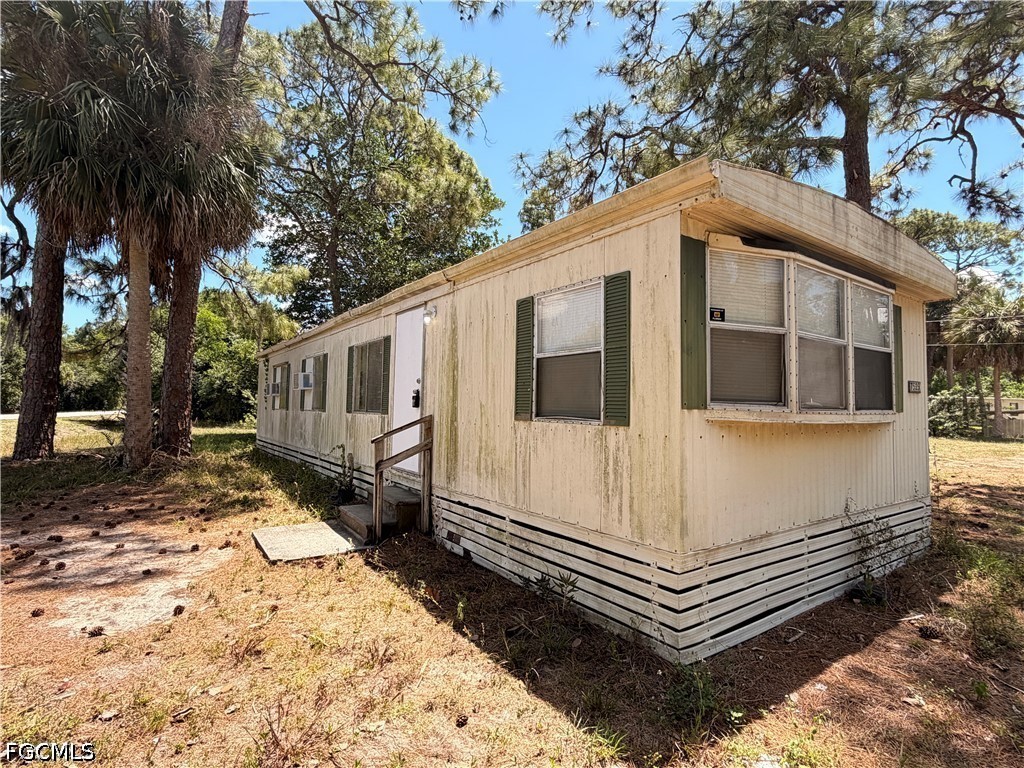7535 Mcdaniel Drive North Fort Myers FL 33917 2026012345 image15