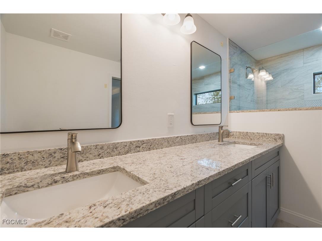 7537 19th Terrace Labelle FL 33935 2025014332 image19