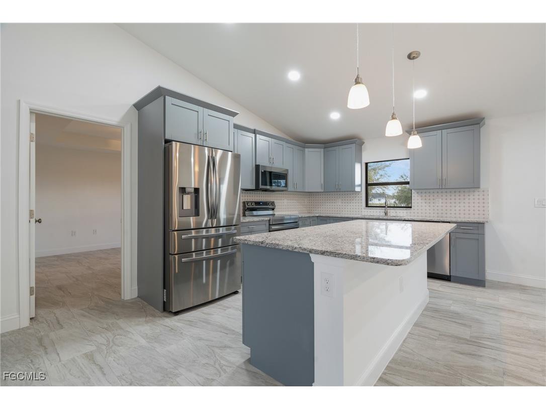 7537 19th Terrace Labelle FL 33935 2025014332 image4