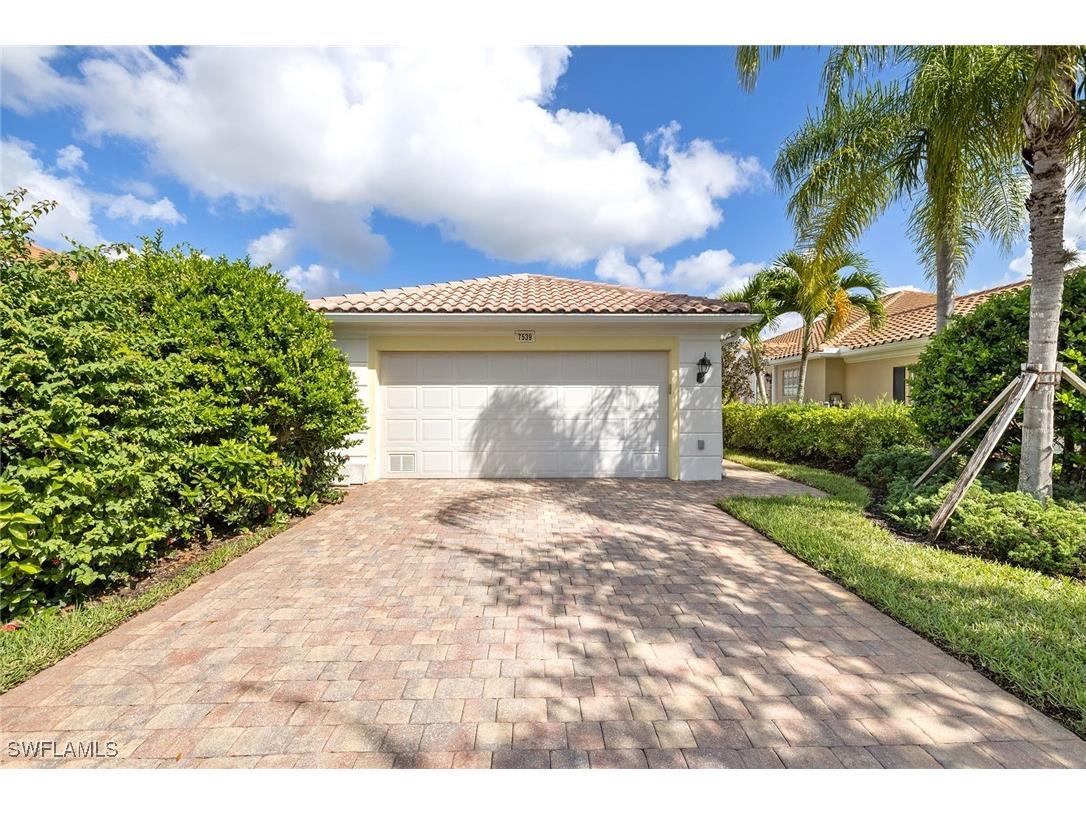 7539 Novara Court Naples FL 34114 226002527 image1
