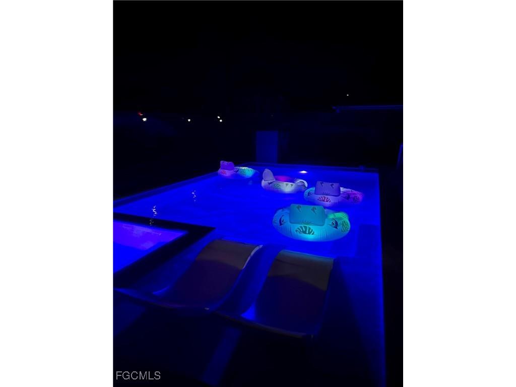 754 105th Avenue N Naples FL 34108 2026000992 image25