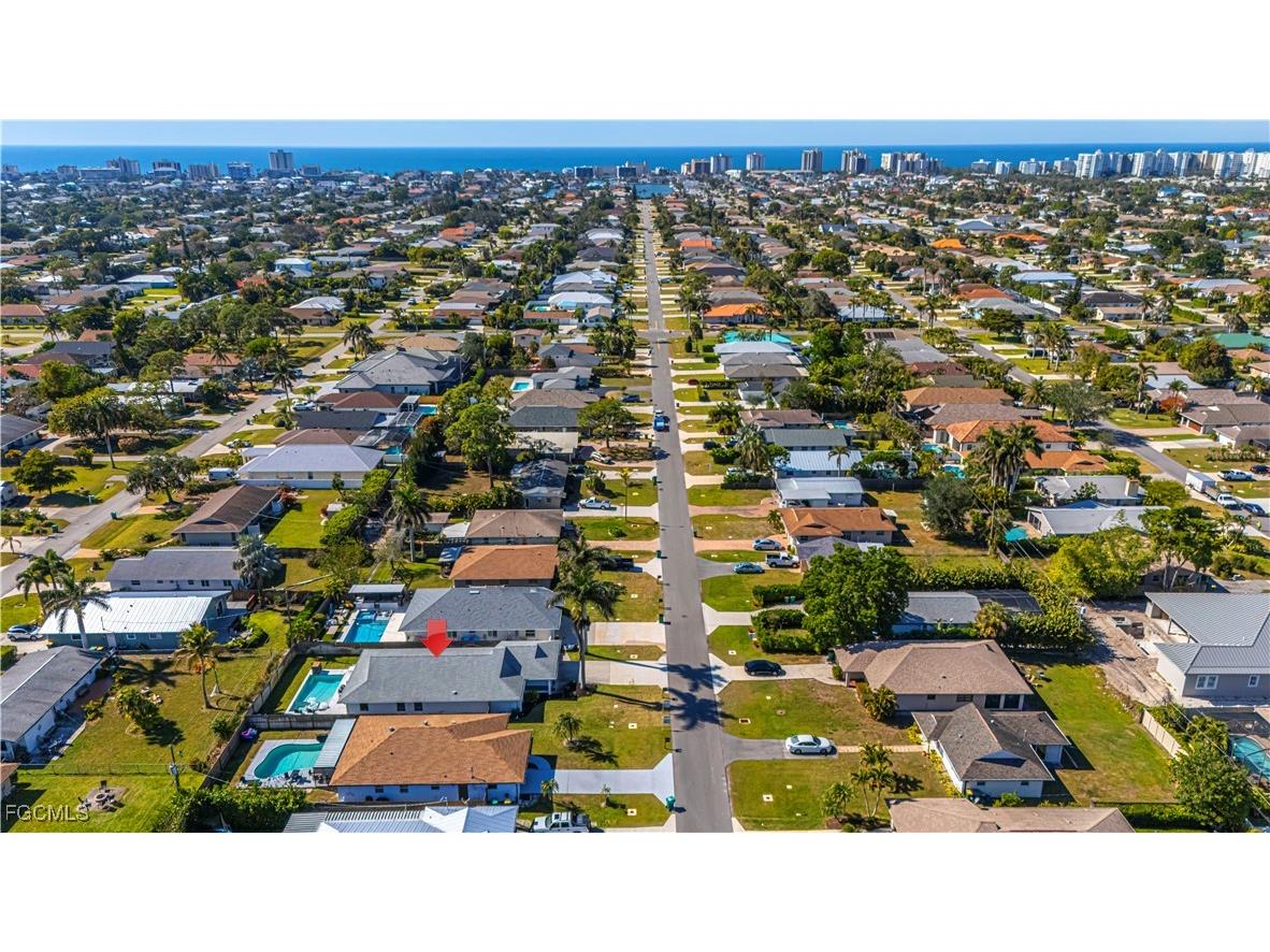 754 105th Avenue N Naples FL 34108 2026000992 image27