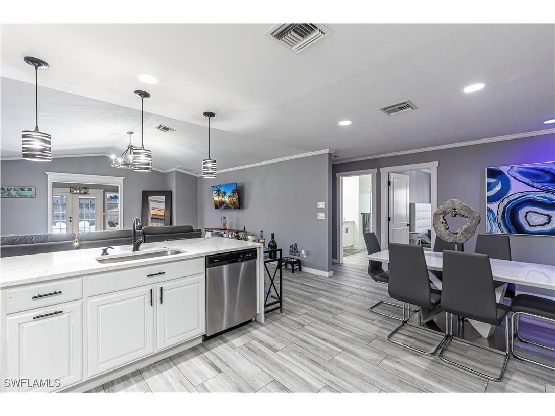 754 105th Avenue N Naples FL 34108 225061289 image6