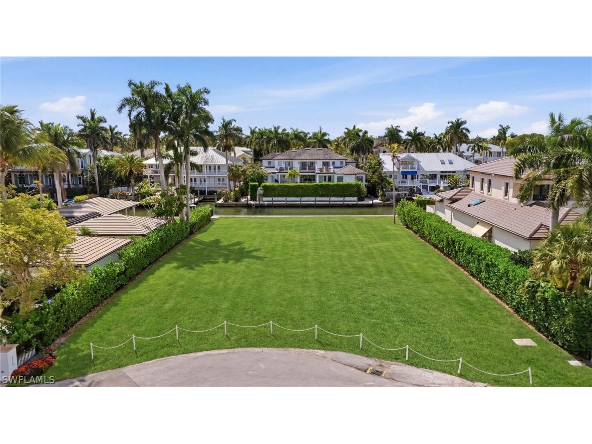 754 16th Avenue S Naples FL 34102 226009457 image4