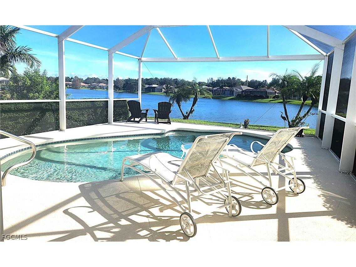 754 Crossfield Circle Naples FL 34104 2026007974 image1