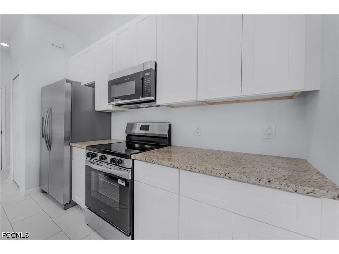 754 Genoa Avenue S Lehigh Acres FL 33974 2026019760 image8