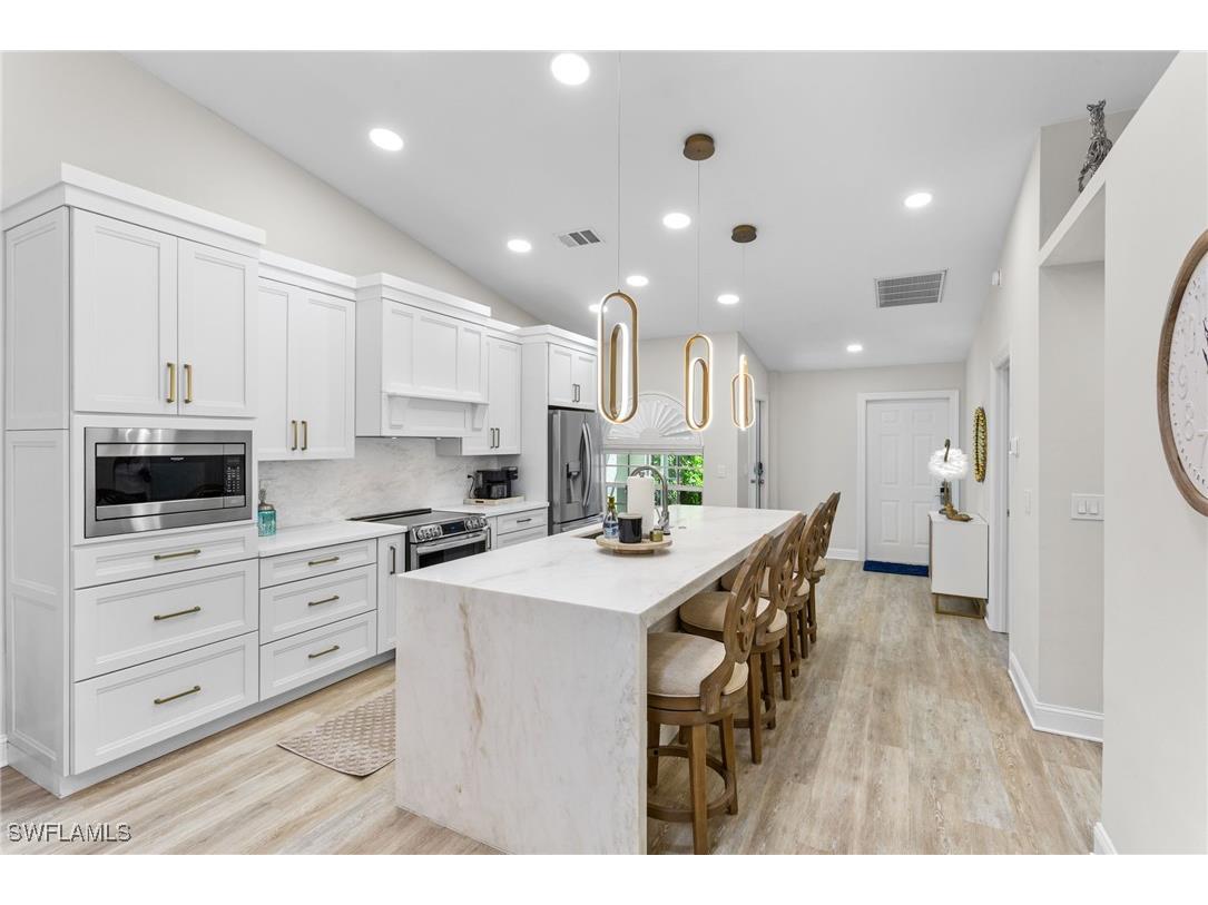 754 Wiggins Bay Drive Naples FL 34110 225068594 image4