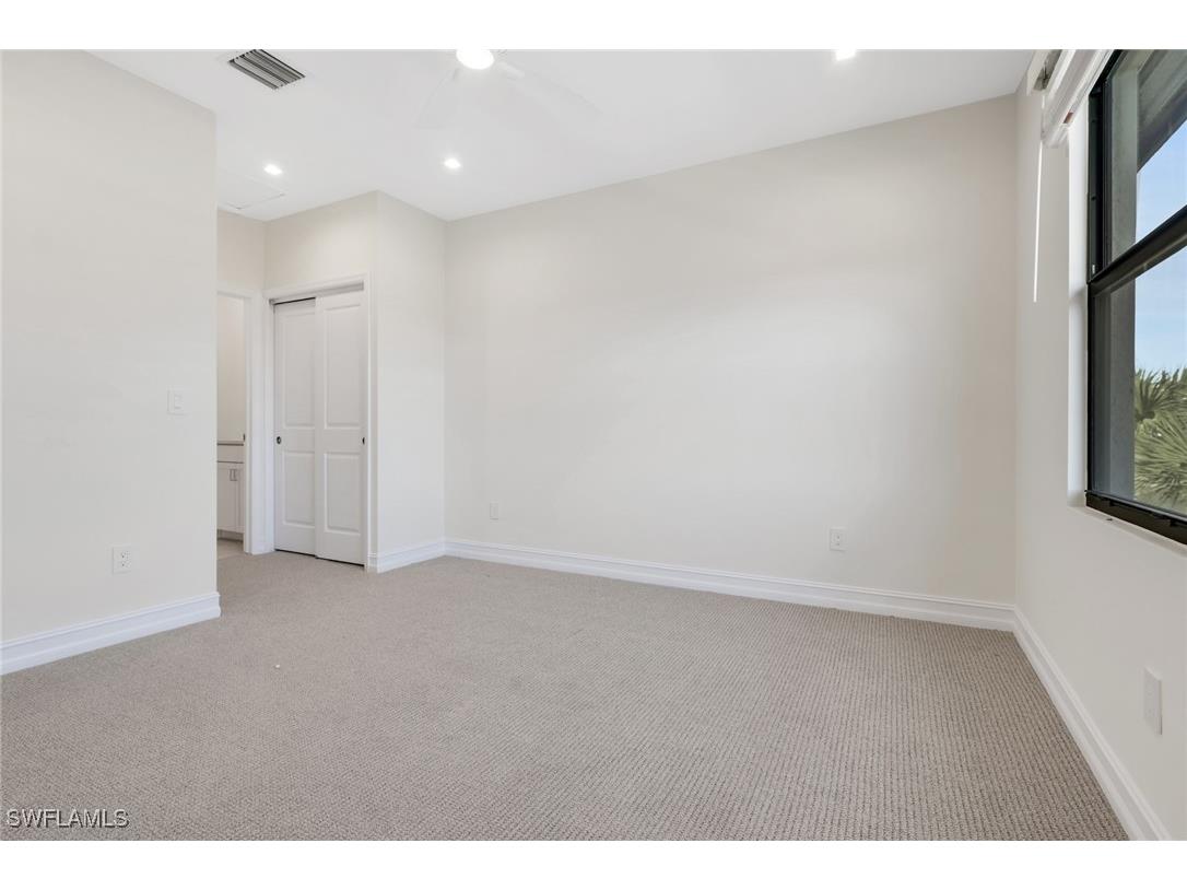 7540 Carnegie Way Naples FL 34119 226003905 image10