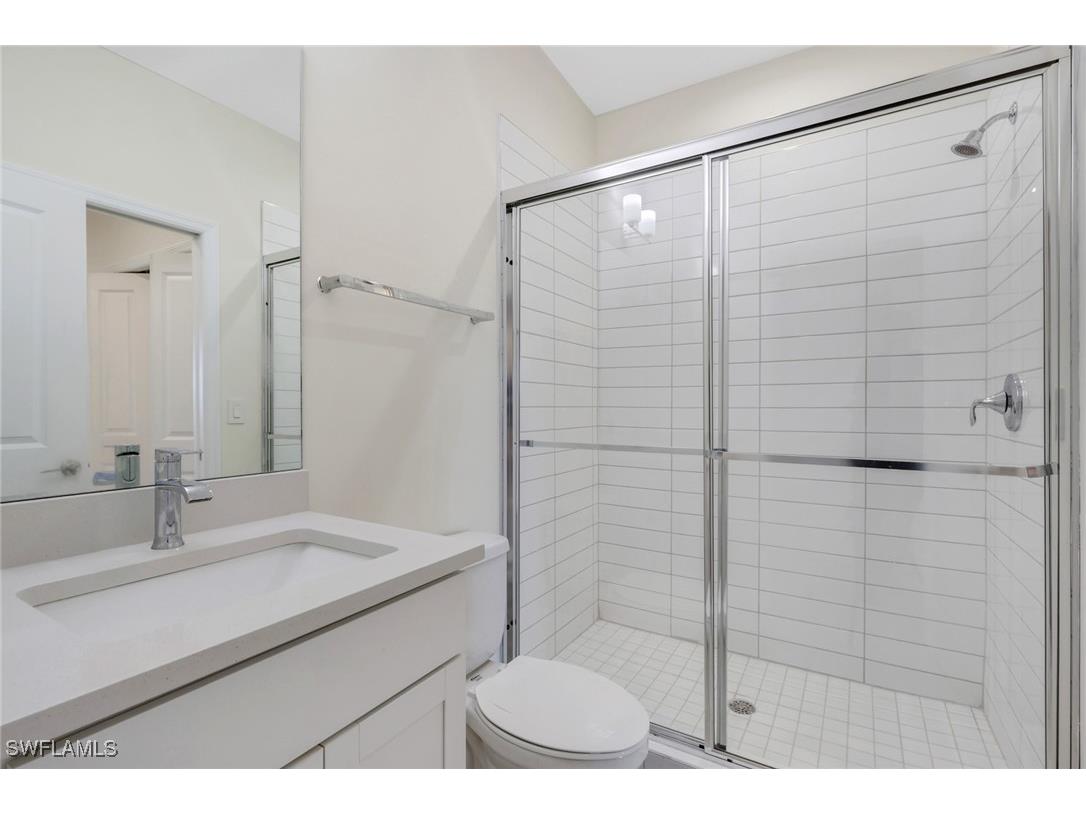 7540 Carnegie Way Naples FL 34119 226003905 image14