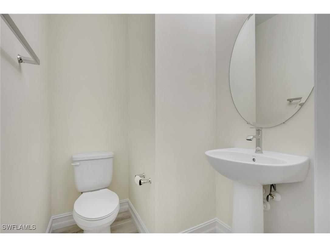 7540 Carnegie Way Naples FL 34119 226003905 image20
