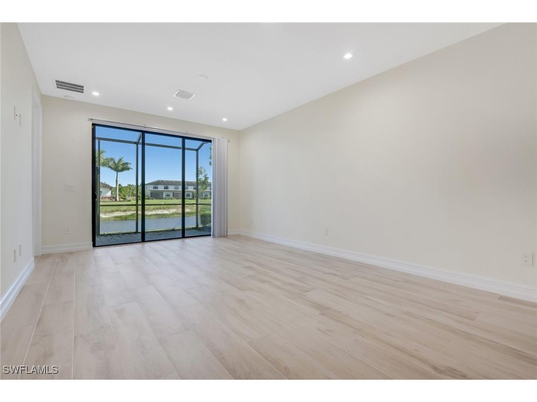 7540 Carnegie Way Naples FL 34119 226003905 image27