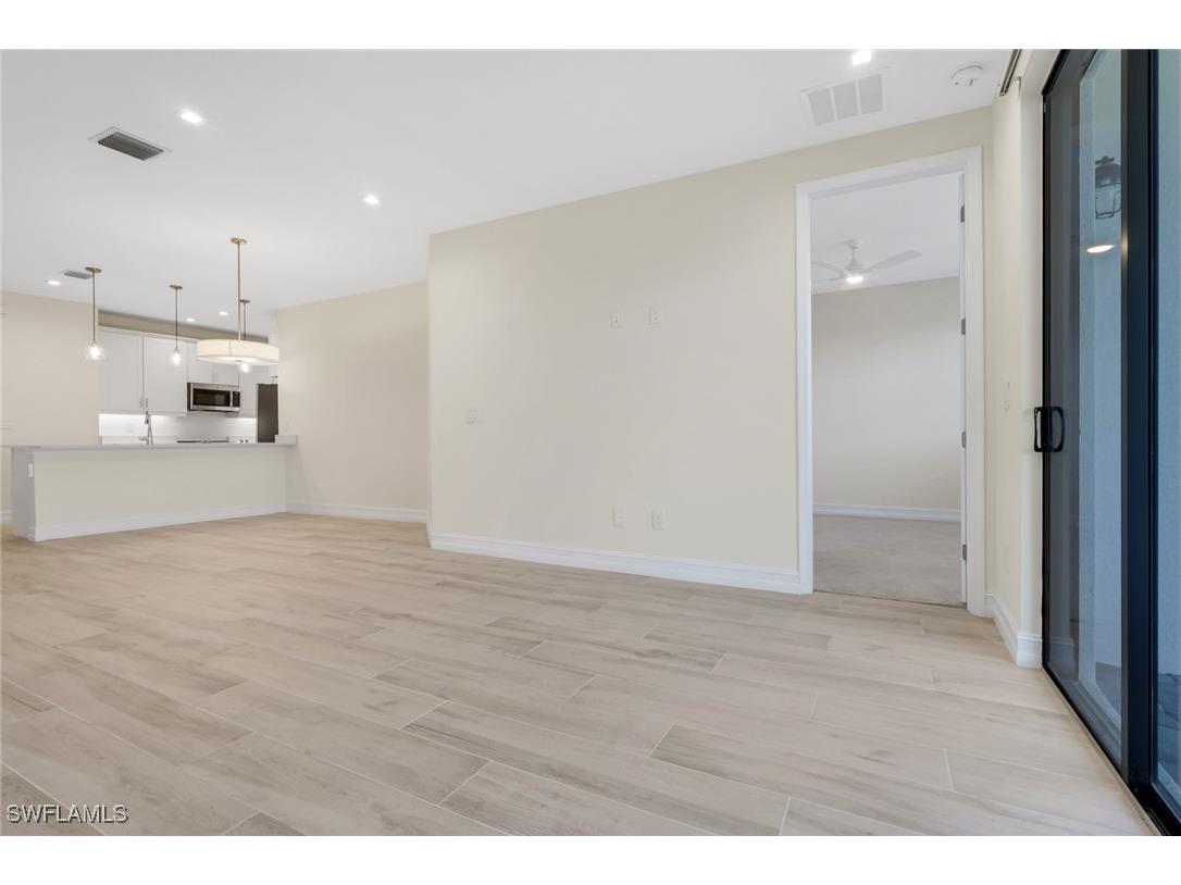 7540 Carnegie Way Naples FL 34119 226003905 image30