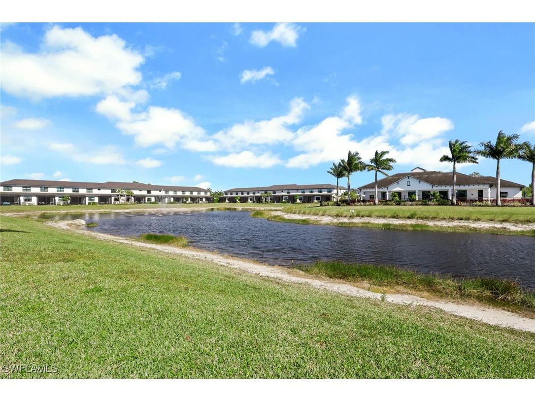 7540 Carnegie Way Naples FL 34119 226003905 image4