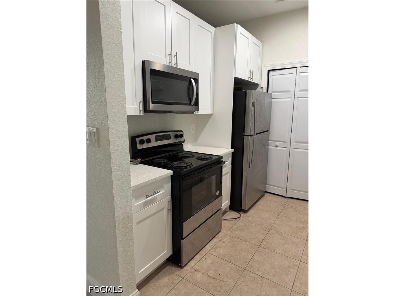 7542 Bristol Circle Naples FL 34120 2026024092 image3