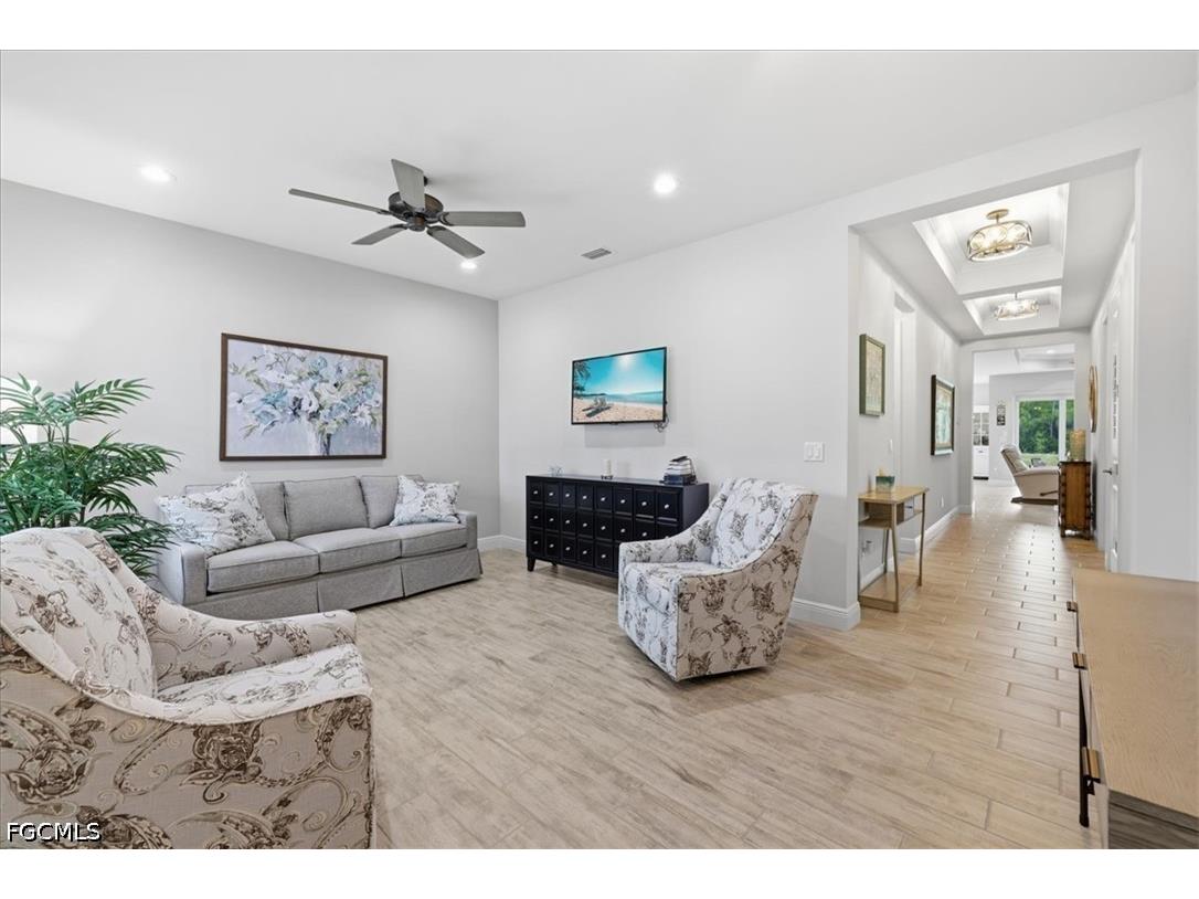 7542 Cypress Walk Drive Fort Myers FL 33966 2026019419 image11
