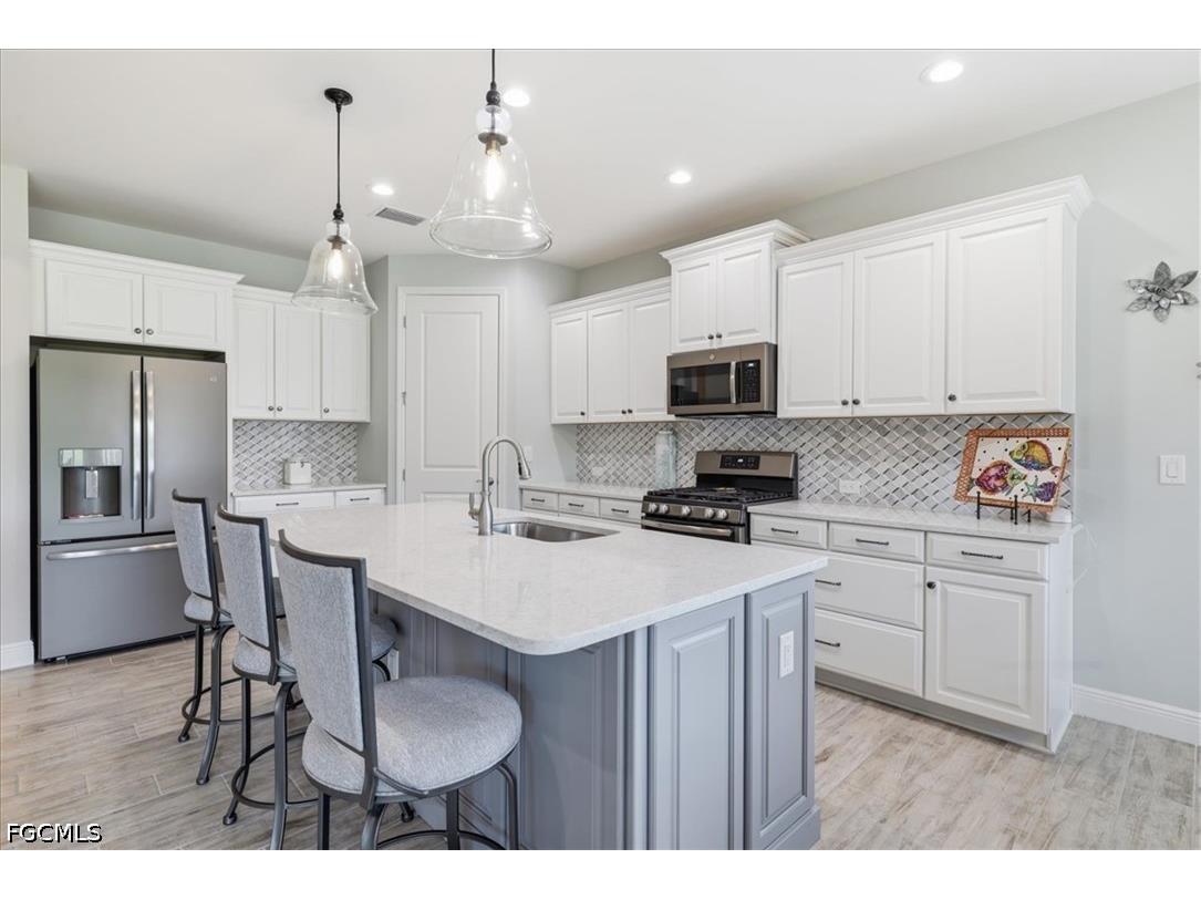 7542 Cypress Walk Drive Fort Myers FL 33966 2026019419 image16